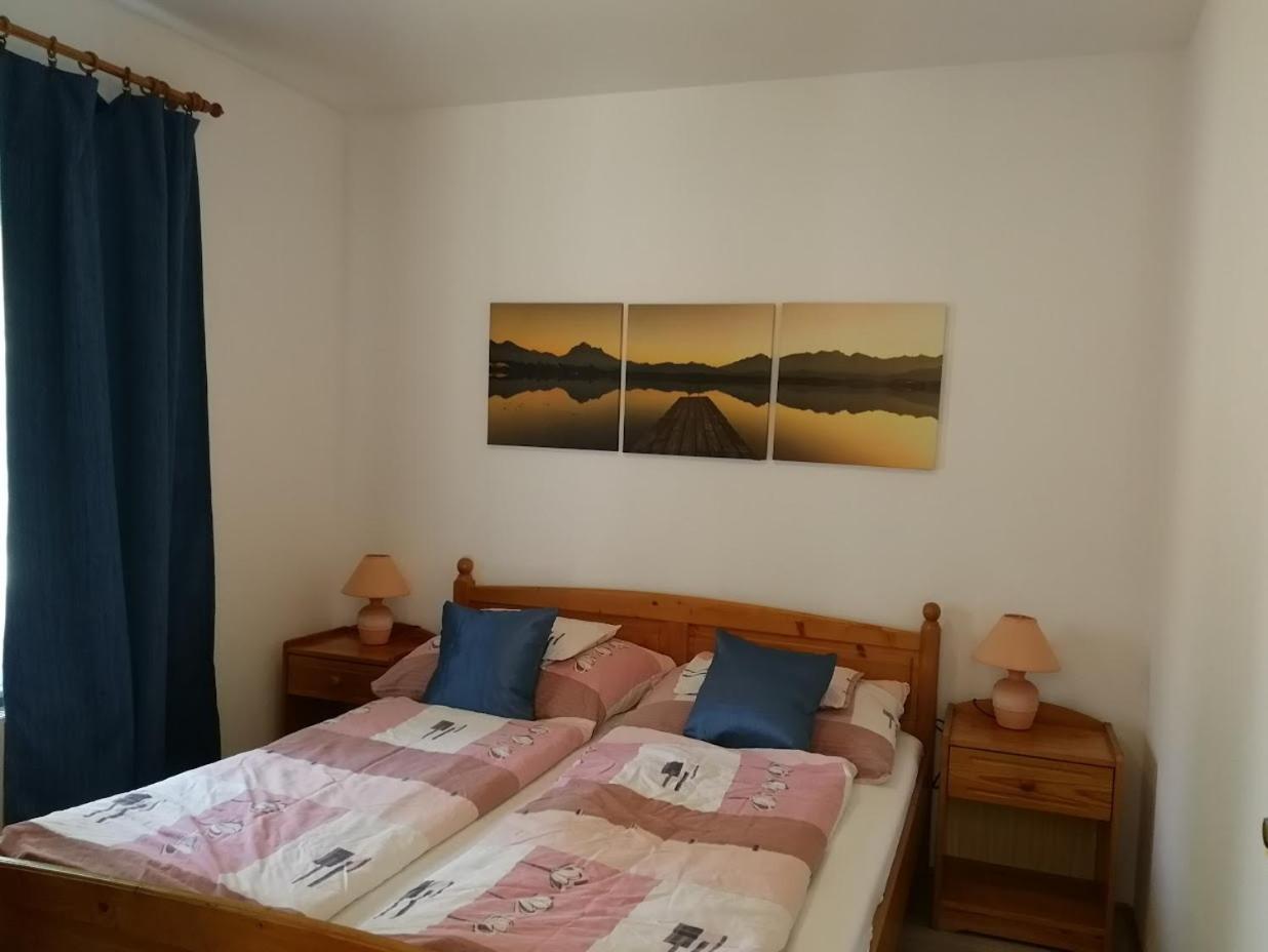 Feszek Apartmanhaz Vonyarcvashegy Exterior photo